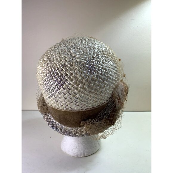 Vintage Women's Straw Hat with Net and Velvet Hat Band 1940s - Picture 5 of 9